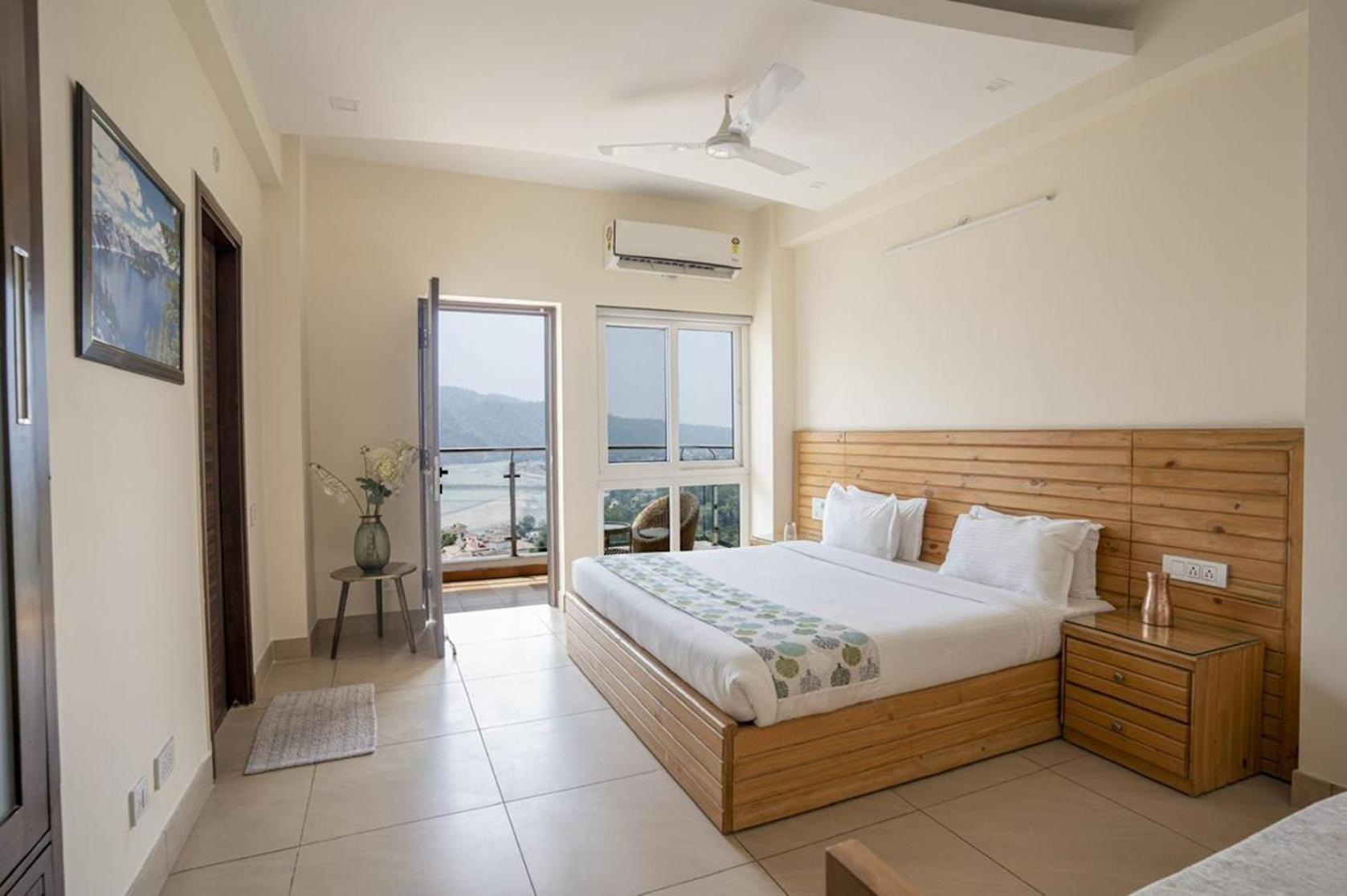 Golden Healing Journeys Homestay Rishīkesh Esterno foto